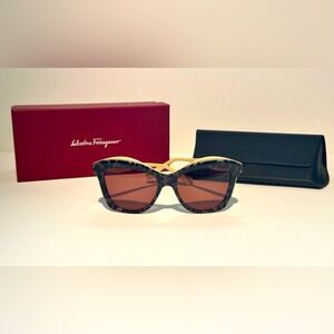 🔥 Salvatore Ferragamo Sunglasses 😎 AMAZING STYLE 🤩 LOOK AT THE DETAILS 🔥